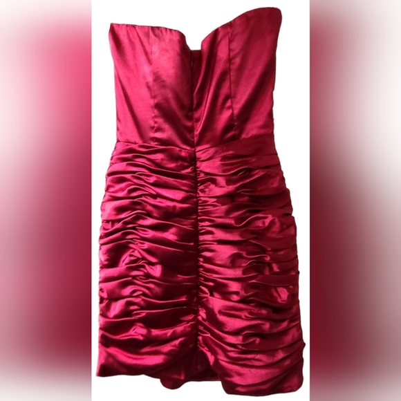 Shireen Red Satin Strapless Dress - Picture 3 of 5
